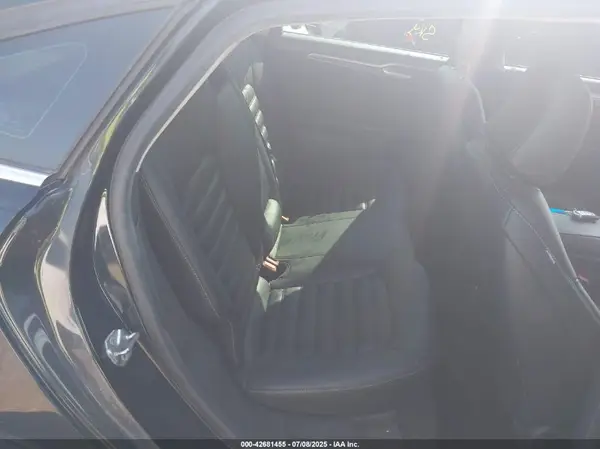 3FA6P0CD7LR109909 2020 FORD FUSION - Image 8