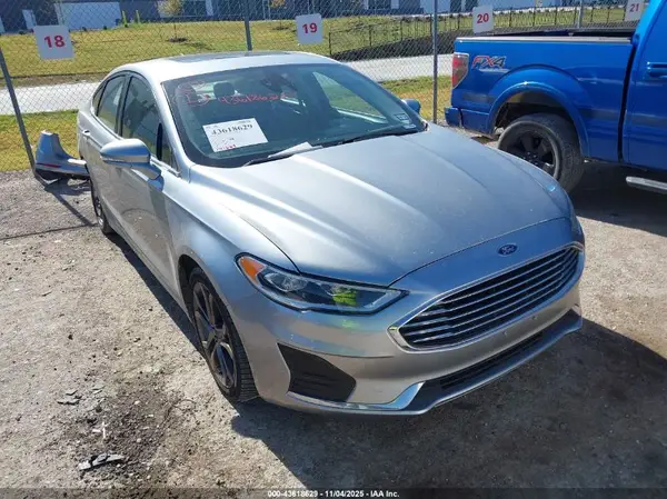 3FA6P0CD7LR117797 2020 FORD FUSION - Image 1