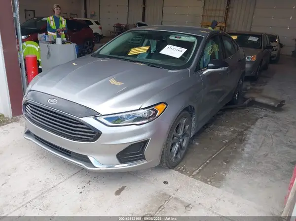 3FA6P0CD7LR124801 2020 FORD FUSION - Image 2