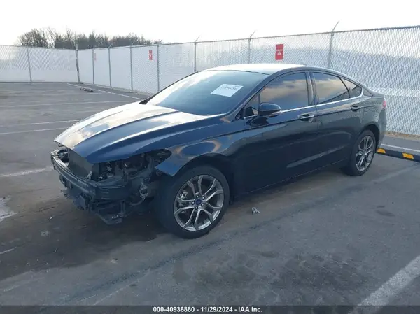 3FA6P0CD7LR130887 2020 FORD FUSION - Image 2