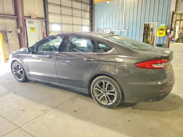 3FA6P0CD7LR133739 2020 FORD FUSION - Image 2