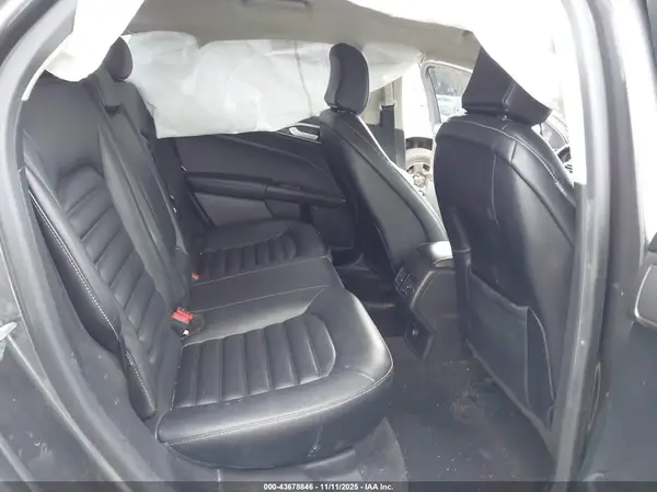 3FA6P0CD7LR137094 2020 FORD FUSION - Image 8