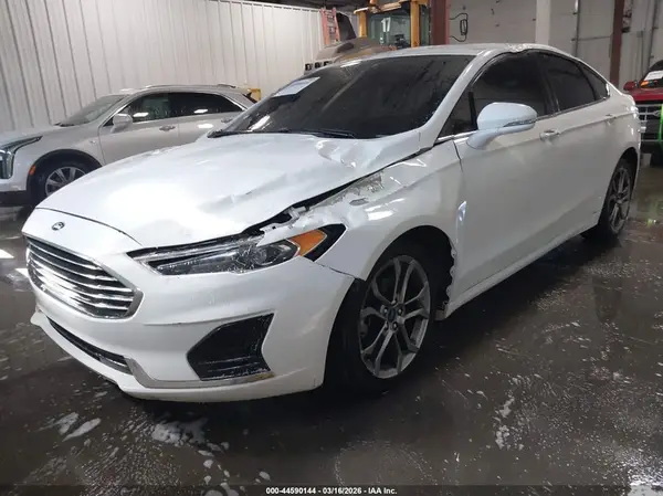 3FA6P0CD7LR137175 2020 FORD FUSION - Image 2