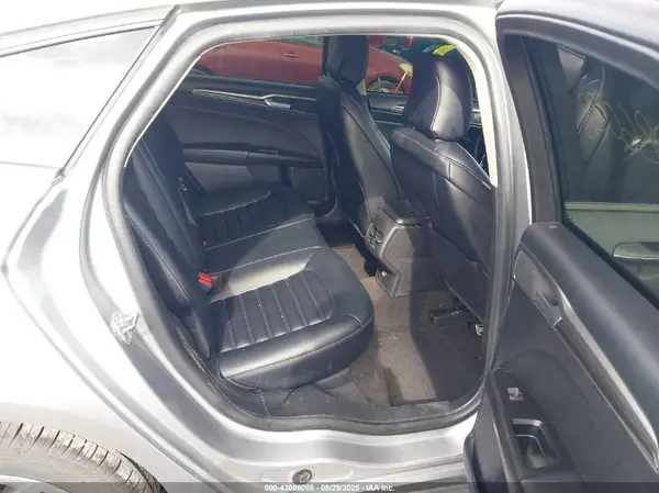 3FA6P0CD7LR151156 2020 FORD FUSION - Image 8