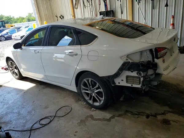 3FA6P0CD7LR151917 2020 FORD FUSION - Image 2