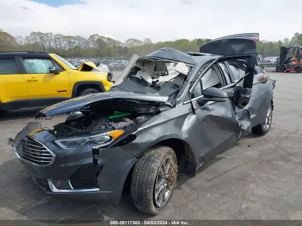 3FA6P0CD7LR173819 2020 FORD FUSION - Image 2