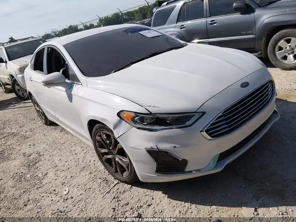 3FA6P0CD7LR175702 2020 FORD FUSION - Image 1