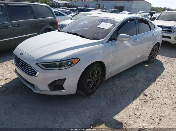 3FA6P0CD7LR175702 2020 FORD FUSION - Image 2