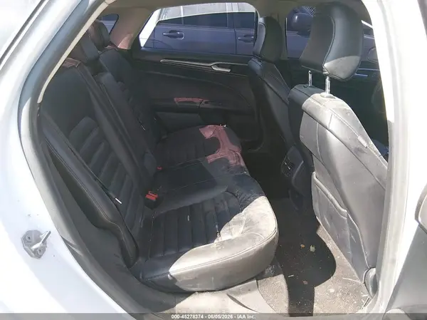 3FA6P0CD7LR175702 2020 FORD FUSION - Image 8