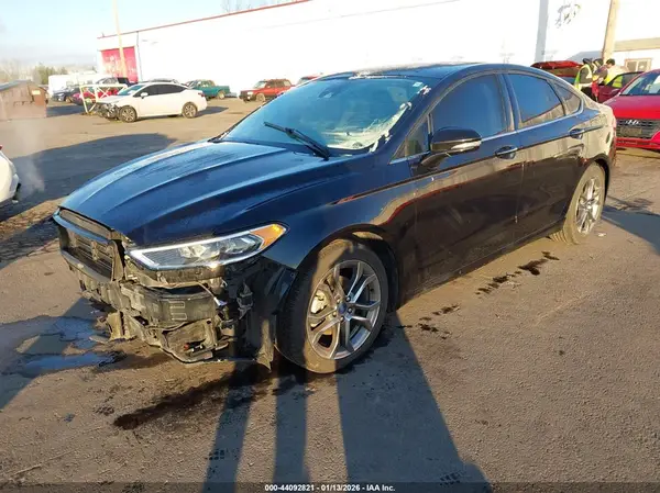 3FA6P0CD7LR177370 2020 FORD FUSION - Image 2