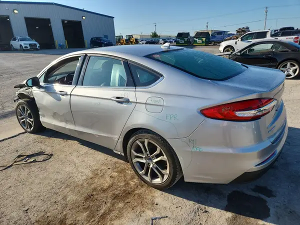 3FA6P0CD7LR196565 2020 FORD FUSION - Image 2