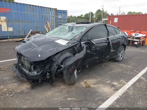 3FA6P0CD7LR229001 2020 FORD FUSION - Image 2