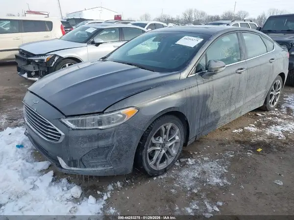 3FA6P0CD7LR250995 2020 FORD FUSION - Image 2