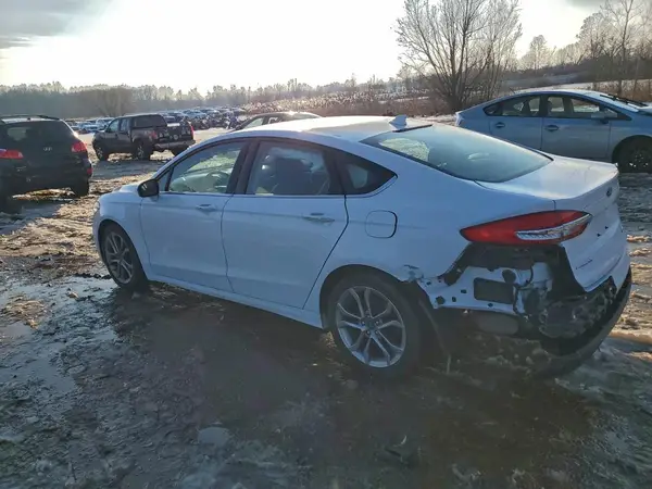 3FA6P0CD7LR253847 2020 FORD FUSION - Image 2