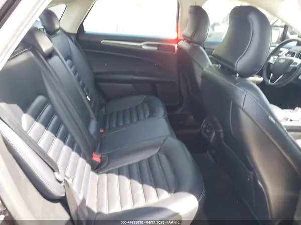 3FA6P0CD8KR118116 2019 FORD FUSION - Image 8