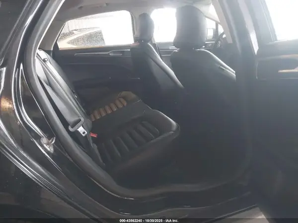 3FA6P0CD8KR149902 2019 FORD FUSION - Image 8