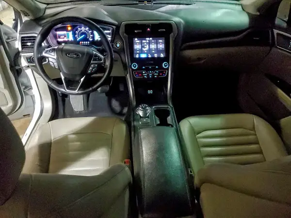 3FA6P0CD8KR150130 2019 FORD FUSION - Image 8