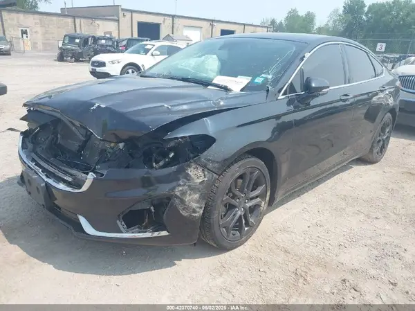 3FA6P0CD8KR181748 2019 FORD FUSION - Image 2