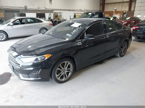 3FA6P0CD8KR219575 2019 FORD FUSION - Image 2