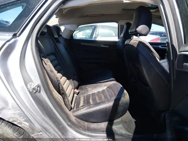 3FA6P0CD8LR116741 2020 FORD FUSION - Image 8