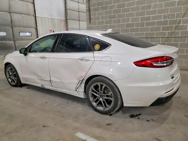 3FA6P0CD8LR120224 2020 FORD FUSION - Image 2