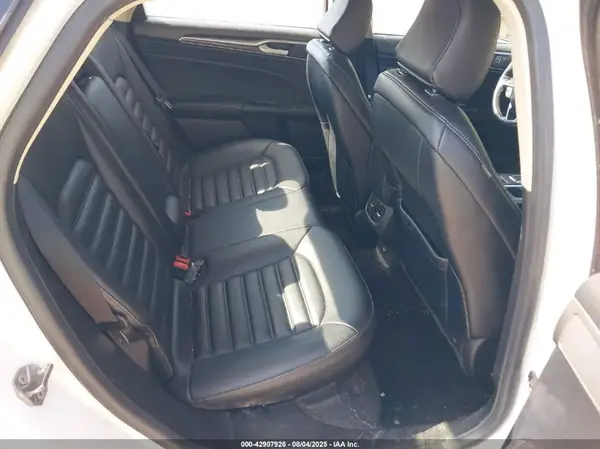 3FA6P0CD8LR130512 2020 FORD FUSION - Image 8
