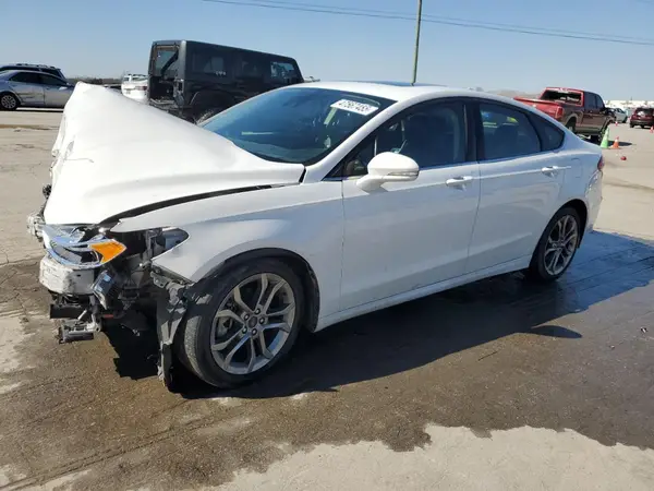 3FA6P0CD8LR137573 2020 FORD FUSION - Image 1