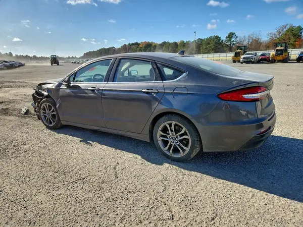 3FA6P0CD8LR138657 2020 FORD FUSION - Image 2