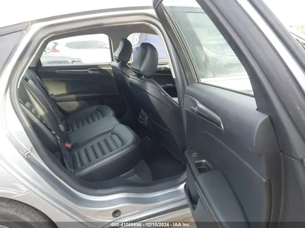 3FA6P0CD8LR153126 2020 FORD FUSION - Image 8