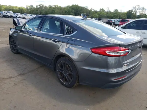 3FA6P0CD8LR192640 2020 FORD FUSION - Image 2