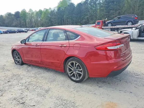 3FA6P0CD8LR196395 2020 FORD FUSION - Image 2