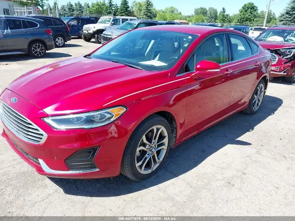 3FA6P0CD8LR201403 2020 FORD FUSION - Image 2
