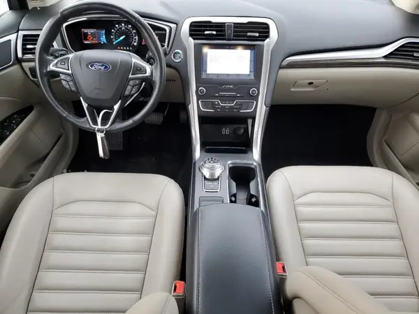 3FA6P0CD9KR219746 2019 FORD FUSION - Image 8