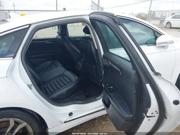 3FA6P0CD9KR237969 2019 FORD FUSION - Image 8