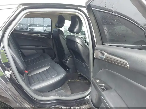 3FA6P0CD9KR259485 2019 FORD FUSION - Image 8