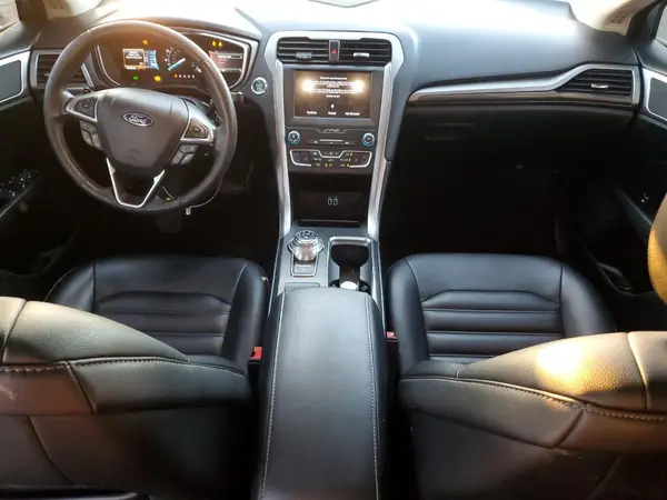 3FA6P0CD9KR260085 2019 FORD FUSION - Image 8