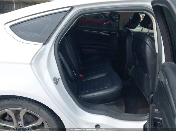 3FA6P0CD9KR264766 2019 FORD FUSION - Image 8