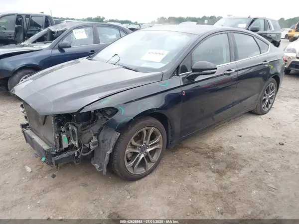 3FA6P0CD9LR115629 2020 FORD FUSION - Image 2