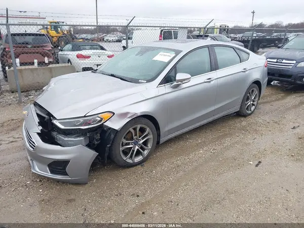 3FA6P0CD9LR138764 2020 FORD FUSION - Image 2