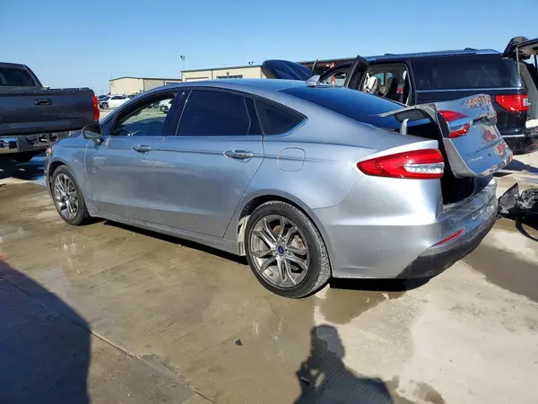 3FA6P0CD9LR196048 2020 FORD FUSION - Image 2