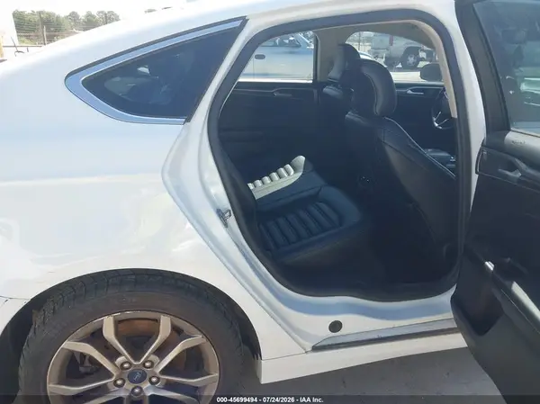 3FA6P0CDXKR142014 2019 FORD FUSION - Image 8