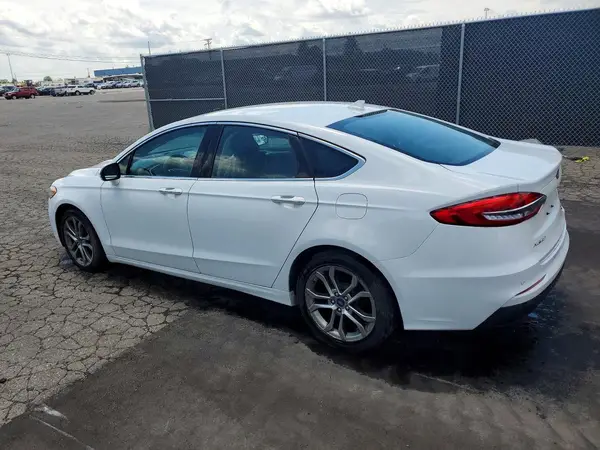 3FA6P0CDXKR150713 2019 FORD FUSION - Image 2