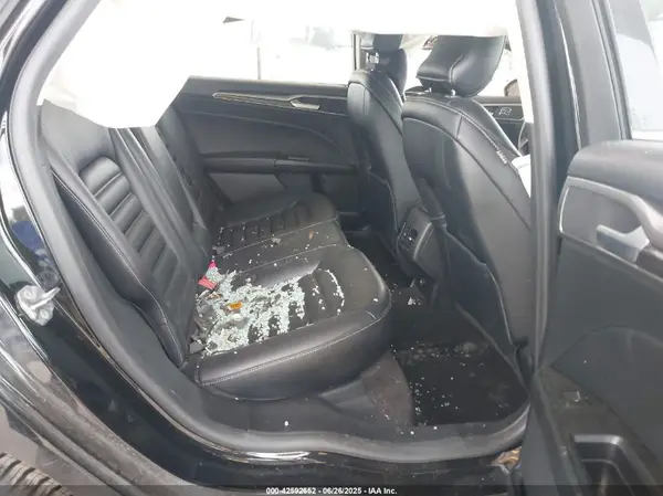 3FA6P0CDXKR150744 2019 FORD FUSION - Image 8