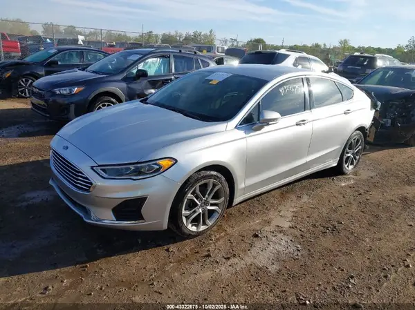 3FA6P0CDXKR224745 2019 FORD FUSION - Image 2