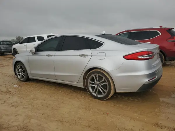 3FA6P0CDXKR237852 2019 FORD FUSION - Image 2