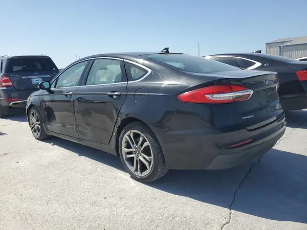 3FA6P0CDXKR260225 2019 FORD FUSION - Image 2