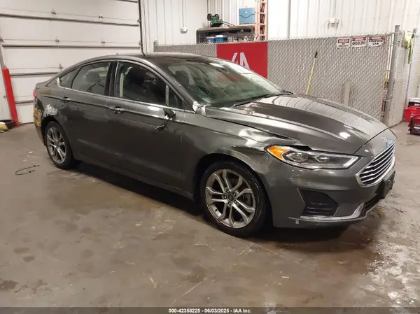 3FA6P0CDXLR118121 2020 FORD FUSION - Image 1