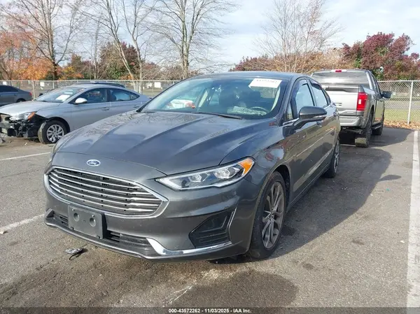 3FA6P0CDXLR122945 2020 FORD FUSION - Image 2