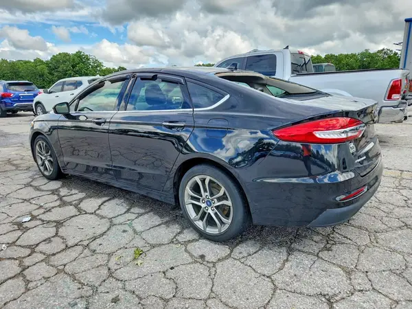 3FA6P0CDXLR125179 2020 FORD FUSION - Image 2