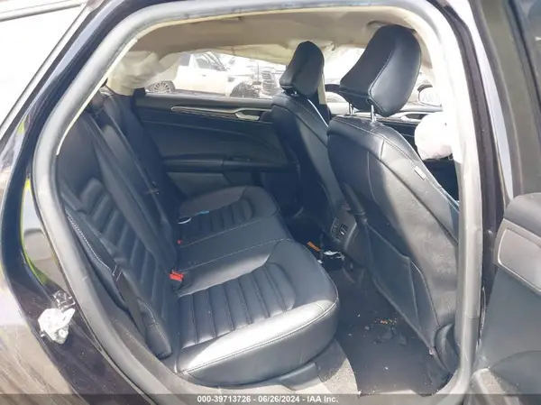 3FA6P0CDXLR130110 2020 FORD FUSION - Image 8
